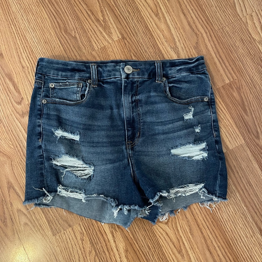 American Eagle curvy high rise shortie
